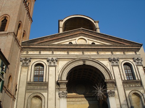 Basilica Sant'Andrea er en av arkitekturhistoriens mest kjente renessansekirker.